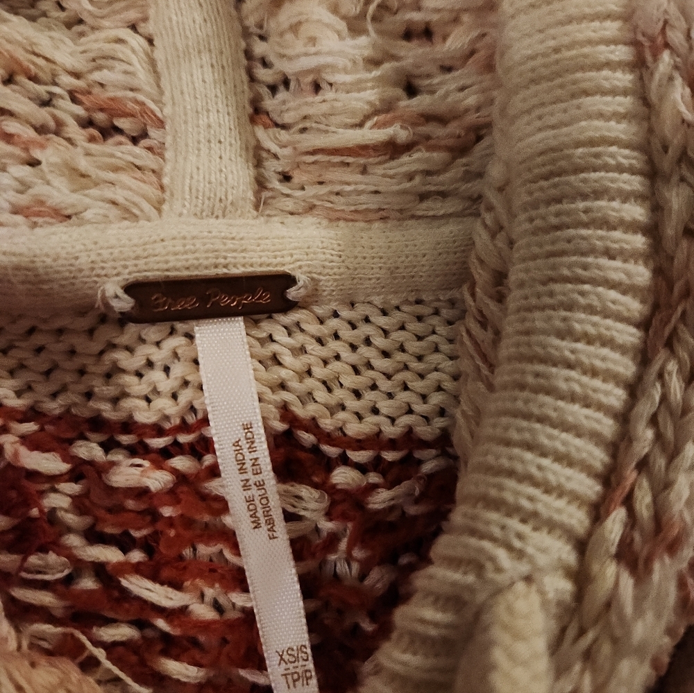 FREE PEOPLE Craft Hooded Poncho in Gardenia Spice - Picture 9 of 10